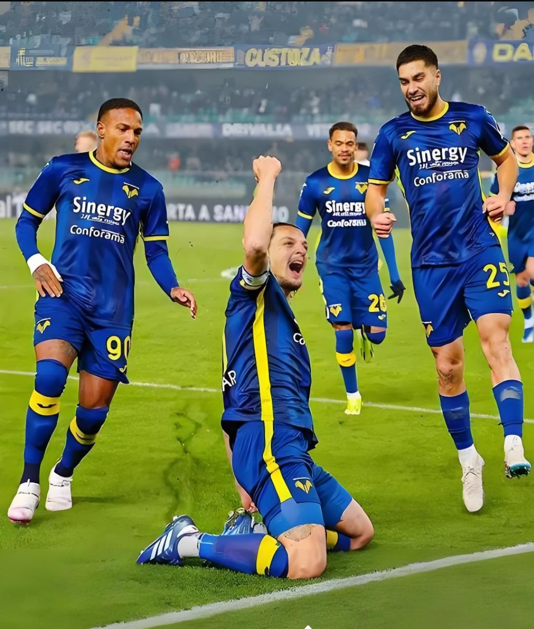 星空体育娱乐 -赛地聚焦——意甲关键时刻热度飙升，尤文图斯迎来里程碑，目标明确，临场指挥获称赞(尤文图斯不让基耶萨参加球队训练)